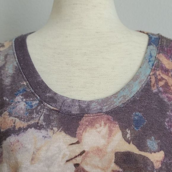 CHELSEA AND THEODORE top - Picture 2 of 8